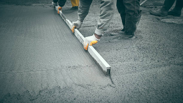 Best Concrete Sidewalk Installation in Pemberwick, CT